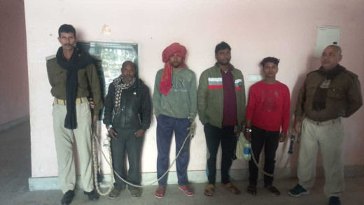 अवैध शराब की तस्करी कर रहे चार गिरफ्तार